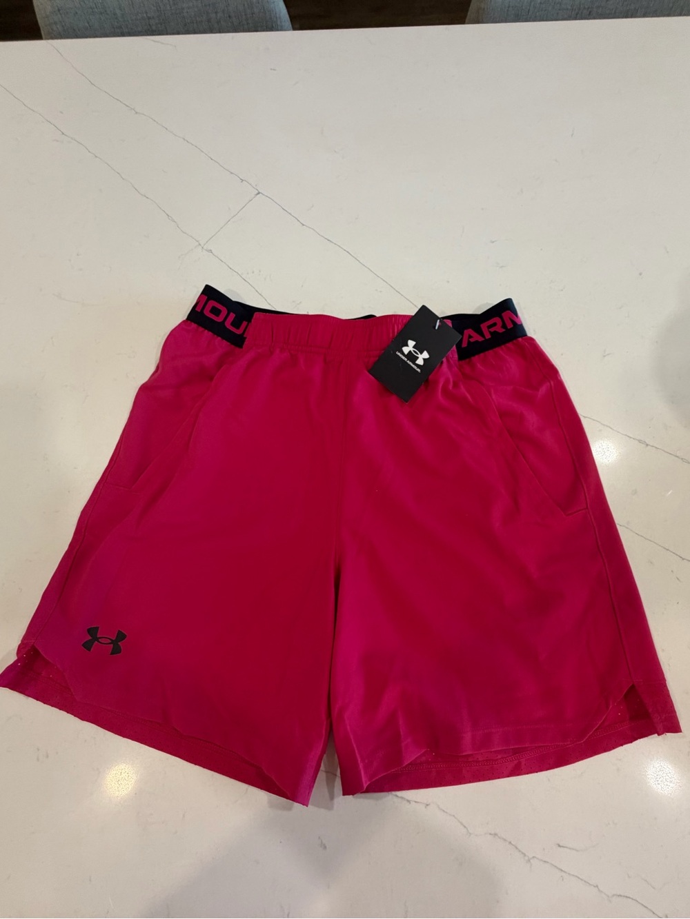 Under Armour Raspberry Pink Men’s  Athletic Shorts NWT